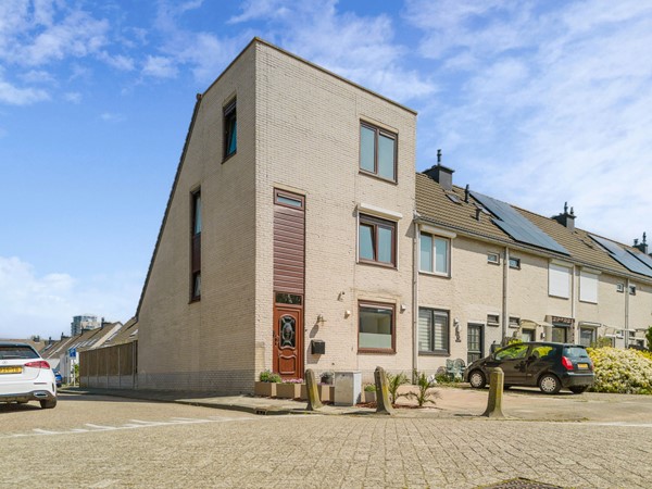 Amazonestraat 55, 3207 NA Spijkenisse